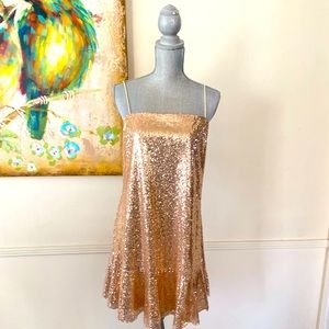 SHOWPO GOLD-TONE SPECIAL OCCASION SEQUINS DRESS PLUS SIZE 14 🌟NWT🌟